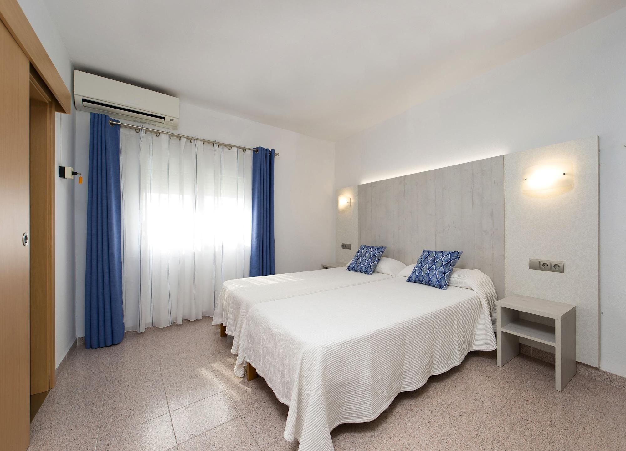 Hostal Roca Sant Antoni de Portmany Exterior foto